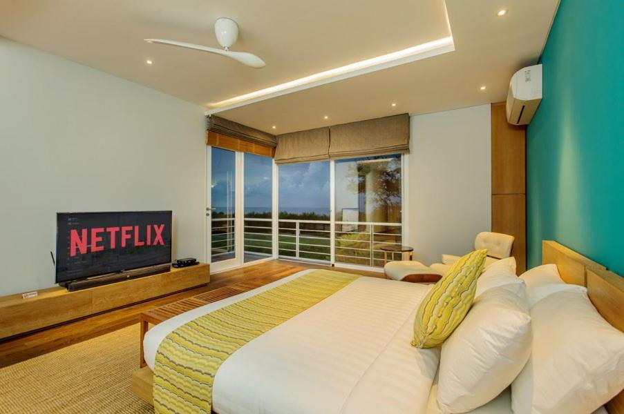 Phocea Golf View Villa By Premier Hospitality Asia Pecatu  Exterior photo
